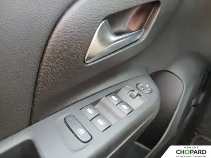 Photo 18 Opel Corsa  1.2 Turbo 100 ch BVM6