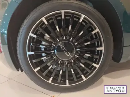 Photo 10 Fiat 500  3+1 e 118 ch