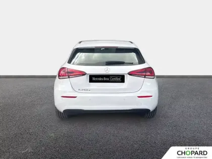 Photo 5 Mercedes Classe A  250 e 8G-DCT