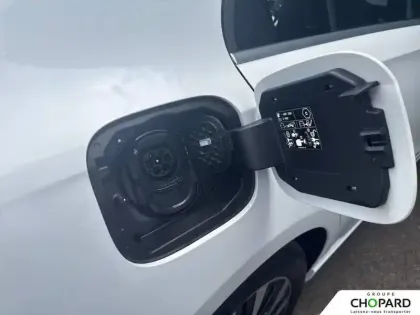 Photo 21 Mercedes Classe A  250 e 8G-DCT