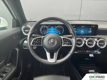 Photo 15 Mercedes Classe A  250 e 8G-DCT