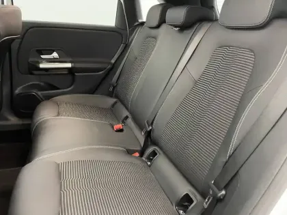 Photo 15 Mercedes Classe B  250 e 8G-DCT