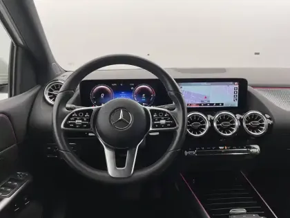 Photo 21 Mercedes Classe B  250 e 8G-DCT