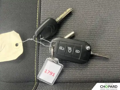 Photo 47 Citroën C3  SOCIETE BLUEHDI 100 S&S BVM6
