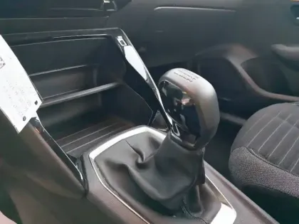 Photo 13 Peugeot 208 Gén. II Ph1 NG Style 5