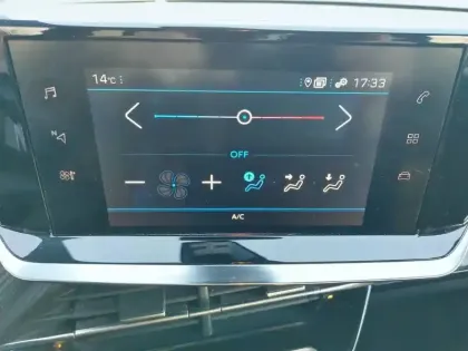 Photo 14 Peugeot 208 Gén. II Ph1 NG Style 5