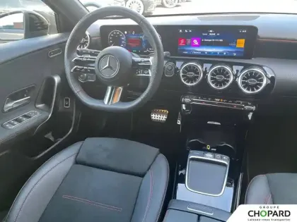 Photo 6 Mercedes Classe A  250 e Hybrid EQ