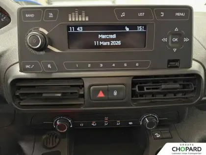 Photo 13 Peugeot Partner  FOURGON STANDARD 650 KG BLUEHDI 130 S&S BVM6