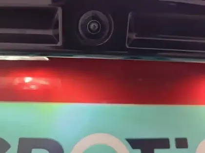 Photo 31 Peugeot 2008  Hybrid 145 e-DCS6