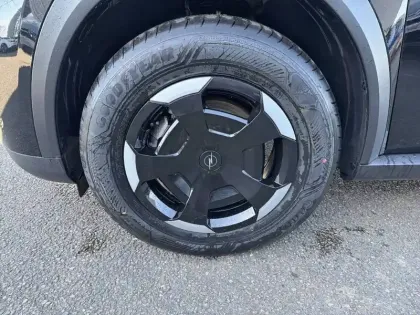 Photo 12 Opel Frontera  1.2 Turbo Hybrid 145 ch e-DCT6