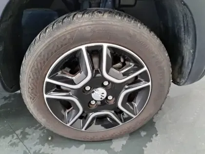 Photo 15 Dacia Spring 