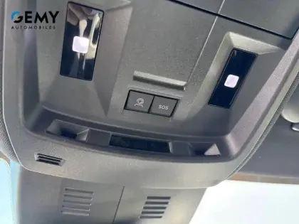 Photo 24 Peugeot 3008  Hybrid 136 e-DCS6