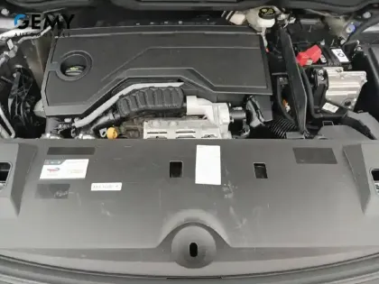 Photo 37 Peugeot 3008  Hybrid 136 e-DCS6