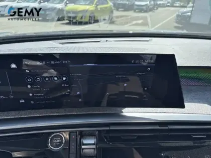 Photo 13 Peugeot 3008  Hybrid 136 e-DCS6