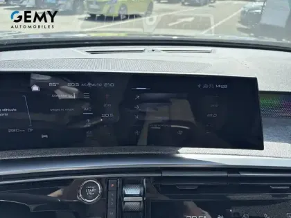 Photo 14 Peugeot 3008  Hybrid 136 e-DCS6