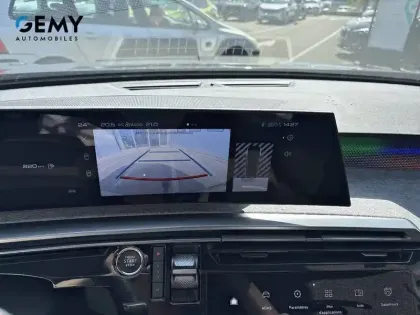 Photo 12 Peugeot 3008  Hybrid 136 e-DCS6