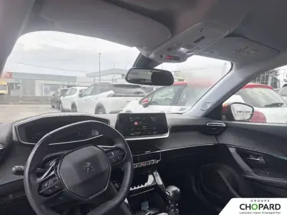 Photo 9 Peugeot 2008  PureTech 130 S&S BVM6