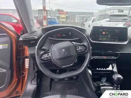 Photo 15 Peugeot 2008  PureTech 130 S&S BVM6
