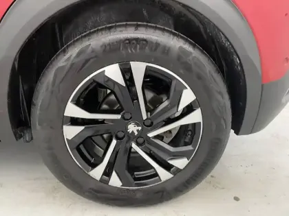 Photo 15 Peugeot 2008  Electrique 136 ch