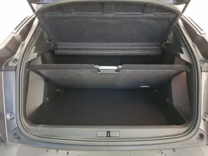 Photo 9 Peugeot 2008  BlueHDi 100 S&S BVM6