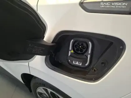 Photo 13 Mg Mg4  Electric 51kWh - 125 kW 2WD