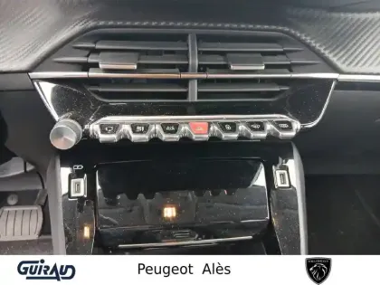 Photo 15 Peugeot 208  PureTech 100 S&S EAT8