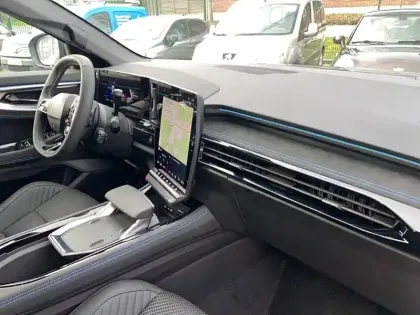 Photo 18 Renault Austral  full hybrid E-Tech 200 ch