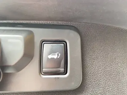 Photo 14 Renault Austral  full hybrid E-Tech 200 ch