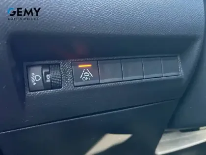 Photo 32 Peugeot 208 Gén. II Ph1 NG Style 5