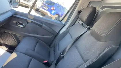 Photo 22 Nissan Primastar  FOURGON L1H1 2T8 2.0 DCI 130 S/S BVM