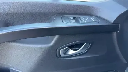 Photo 10 Nissan Primastar  FOURGON L1H1 2T8 2.0 DCI 130 S/S BVM