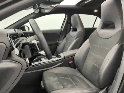 Photo 14 Mercedes Classe A  200 d 8G-DCT