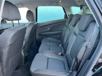 Photo 22 Renault Scenic  TCe 140 FAP