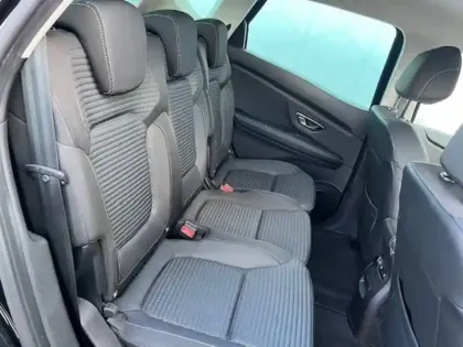 Photo 24 Renault Scenic  TCe 140 FAP