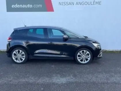 Photo 79 Renault Scenic  TCe 140 FAP