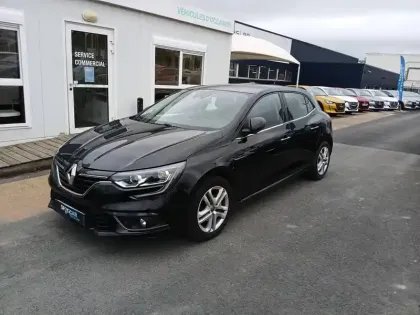 Photo 40 Renault Megane Mégane IV Berline Blue dCi 115