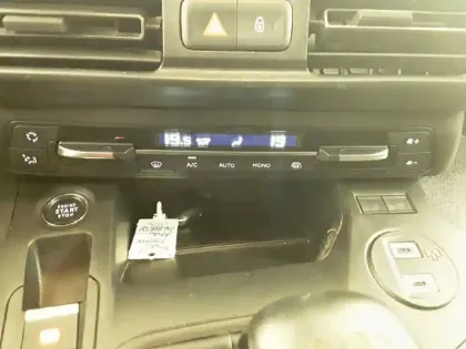 Photo 19 Peugeot Partner Gén. III Ph2 Base 4