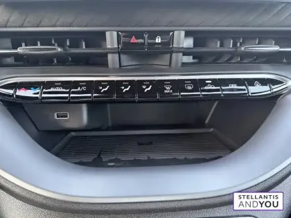 Photo 20 Abarth 500 e Cabriolet 155 ch