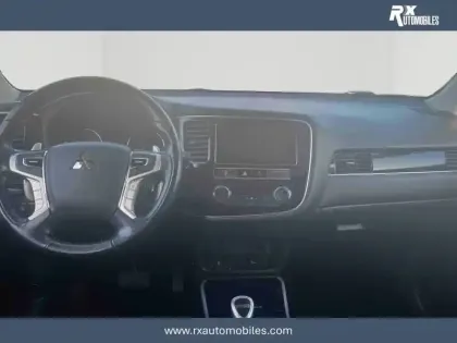 Photo 5 Mitsubishi Outlander  2.4l PHEV Twin Motor 4WD