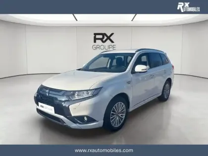Photo 19 Mitsubishi Outlander  2.4l PHEV Twin Motor 4WD