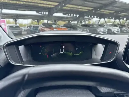 Photo 49 Peugeot 208  PureTech 100 S&S EAT8