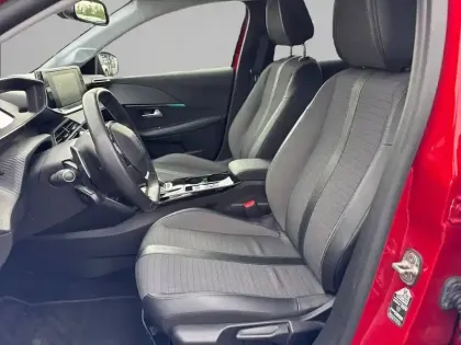 Photo 10 Peugeot 208 Gén. II Ph1 Allure 5