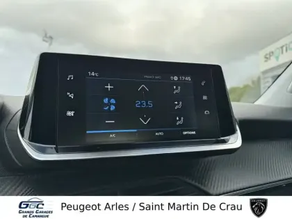 Photo 15 Peugeot 2008  PureTech 130 S&S BVM6