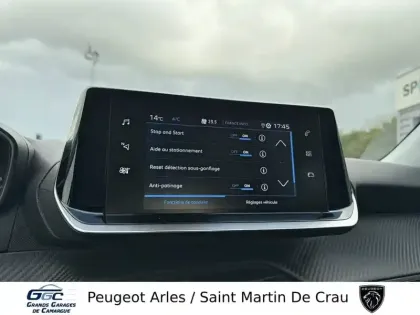 Photo 19 Peugeot 2008  PureTech 130 S&S BVM6