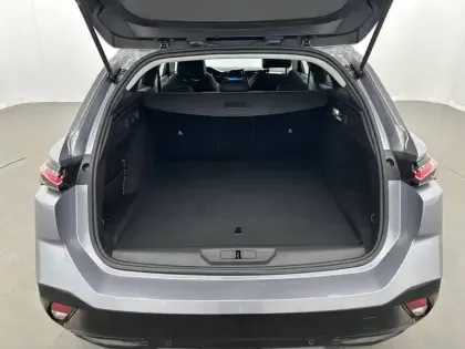 Photo 5 Peugeot 308  SW Hybrid 145 e-DCS6