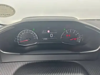 Photo 9 Peugeot 208  PureTech 75 S&S BVM5