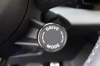 Photo 41 Porsche Macan  Turbo 639 ch