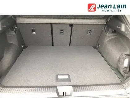 Photo 9 Volkswagen T-roc  1.5 eTSI EVO2 Hybrid 150 ch DSG7