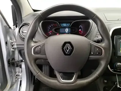 Photo 31 Renault Captur  TCe 90 E6C