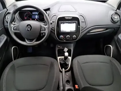 Photo 38 Renault Captur  TCe 90 E6C